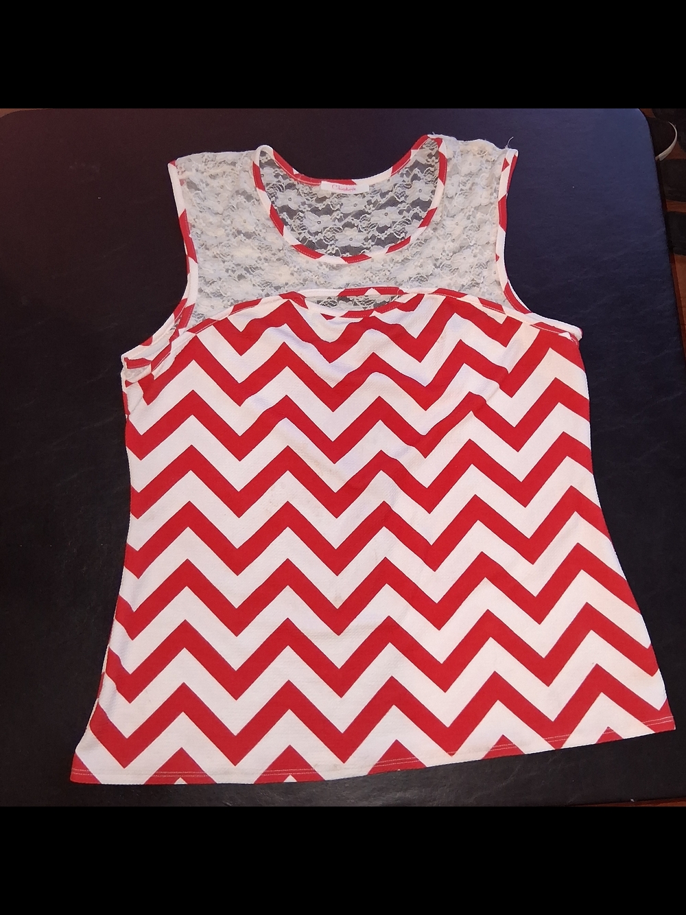 Red Chevron Lace Yoke Sleeveless Tank Top - Women's